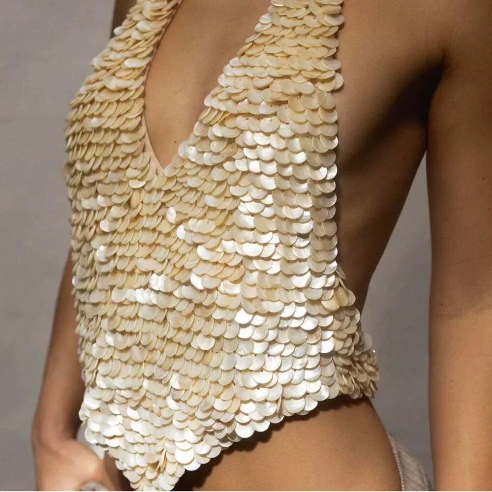 Shell Halter Top - Picture 5 of 6